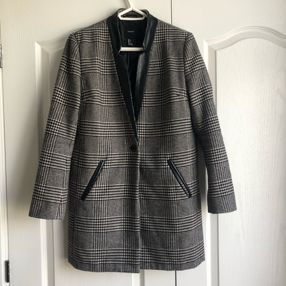 Classic Black and White Plaid Coat - Picture 1 of 11